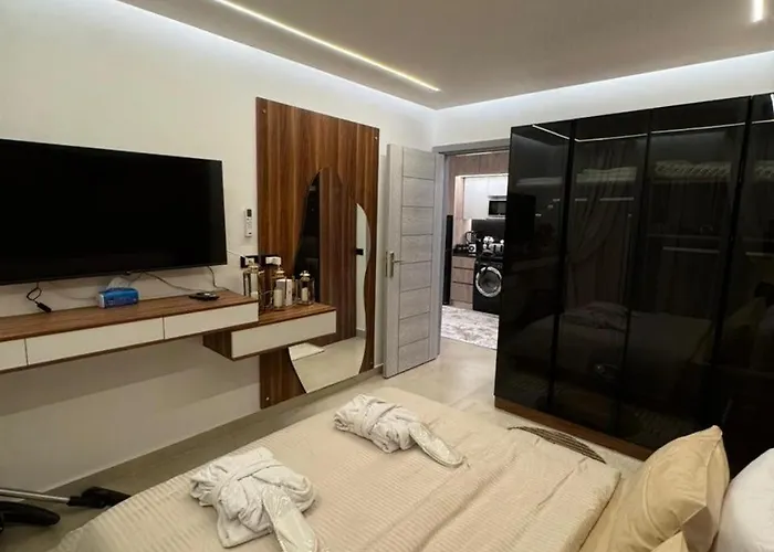 The View - Luxury One Bedroom *